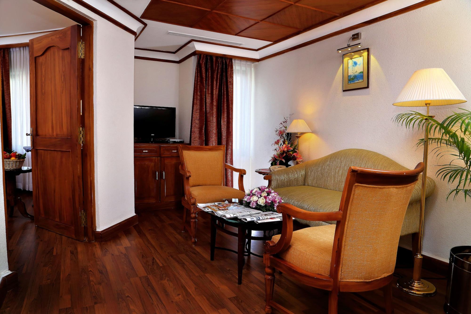 โรงแรมโกคูแลม พาร์ค Kochi ภายนอก รูปภาพ