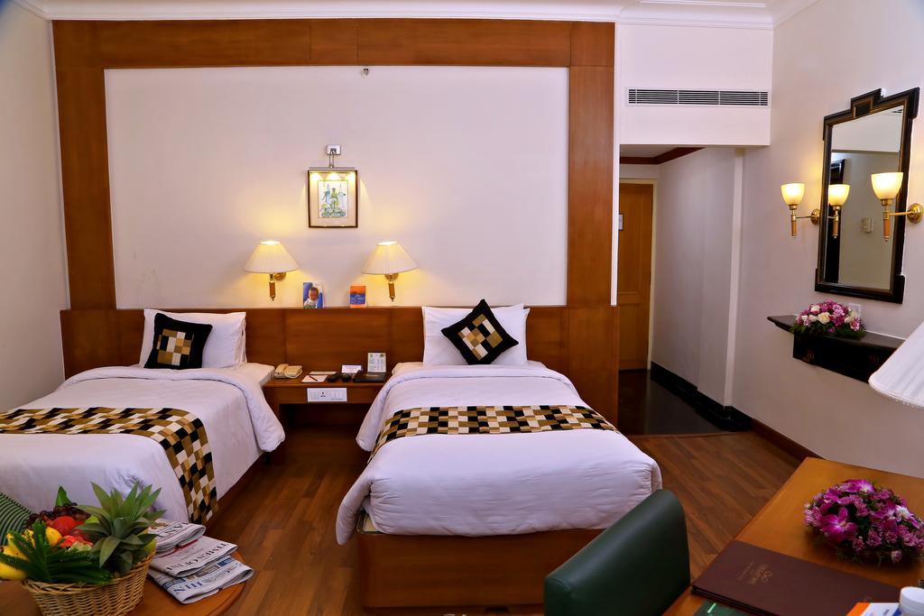 โรงแรมโกคูแลม พาร์ค Kochi ภายนอก รูปภาพ